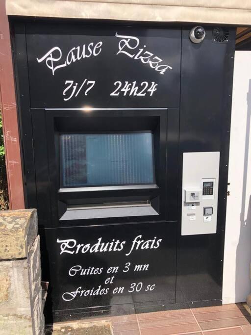 Logement A Brive Avec Terrasse Et Climatisation - Pres De La Gare Et Du Centre-Ville - Wifi Et Stationnement Gratuit Extérieur photo