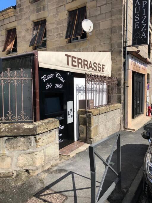 Logement A Brive Avec Terrasse Et Climatisation - Pres De La Gare Et Du Centre-Ville - Wifi Et Stationnement Gratuit Extérieur photo